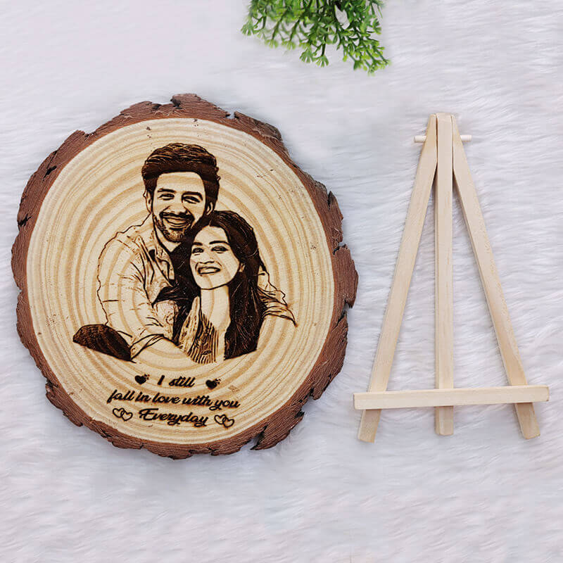 Personalized Birthday Gift Idea! Wooden Slice Photo Frame with Engraving (Zestpics)
