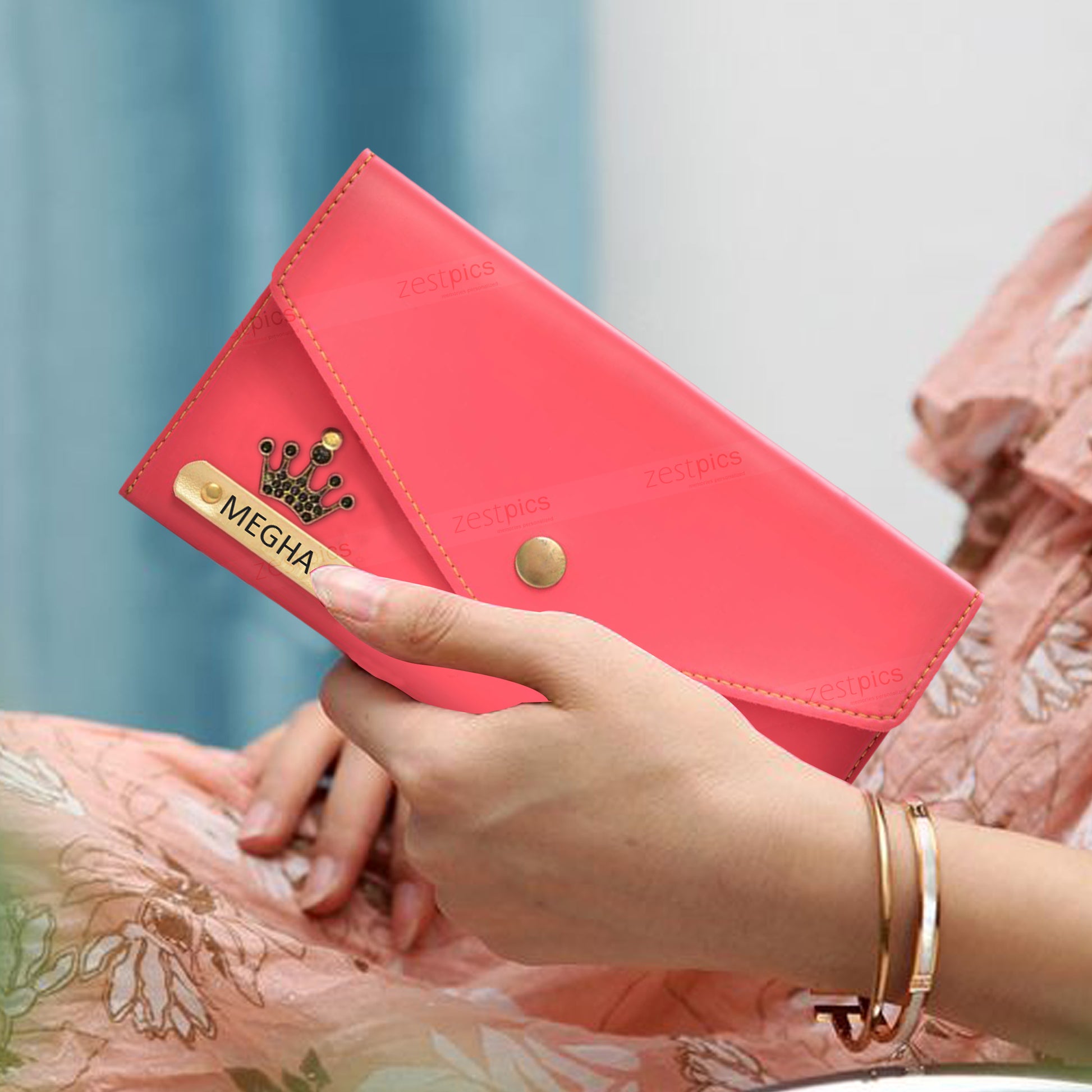 Buy Clutches for Women, Personalised Women Cluthes Online India | Zestpics